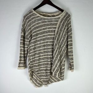 Democracy Tied Knot Hem Long Sleeve Shirt XL knit sweater